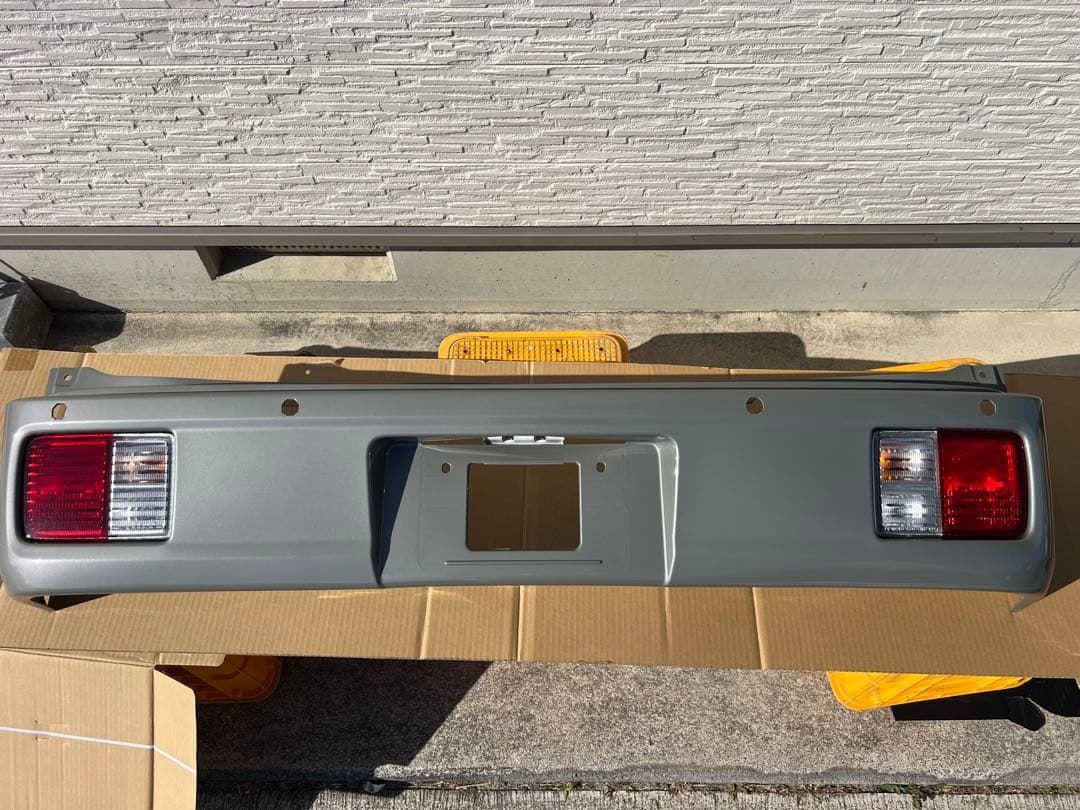 スズキ　エブリイバン　DA17V 純正リアバンパー　モスグレーメタリック