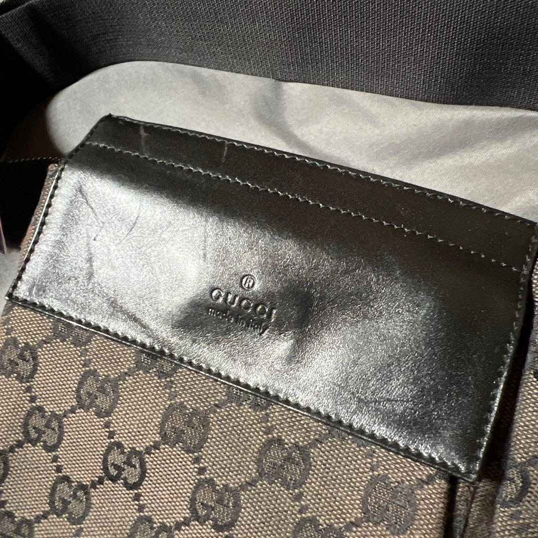 GUCCI ボディーバッグ　ブラック/ブラウン