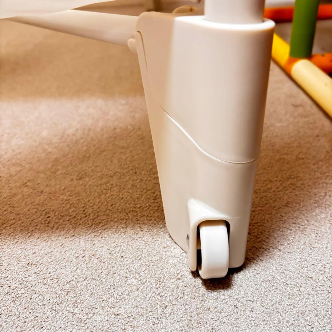 【美品・付属品完備】アップリカ ココネルエアープラス　ホワイトベージュ