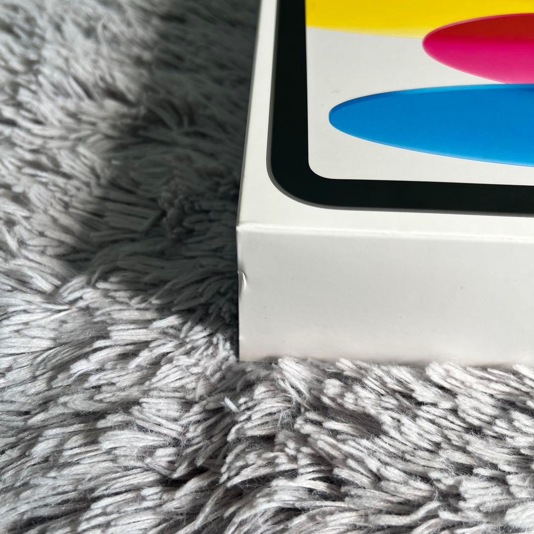 iPad (A16) 128GB Wi-Fi シルバー　未開封