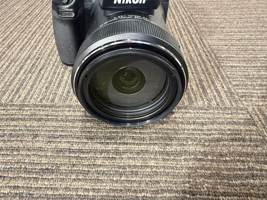 Nikon COOLPIX P1000 本体　数回使用　新品バッテリー付