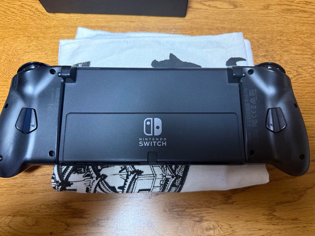豪華セットNintendo Switch有機EL+HORIグリップ+64GBSD