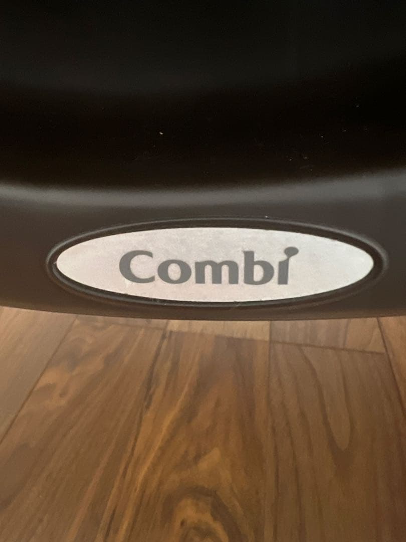 【美品】Combi コンビ　ネムリラ　AT ハイローチェア　オートスイング