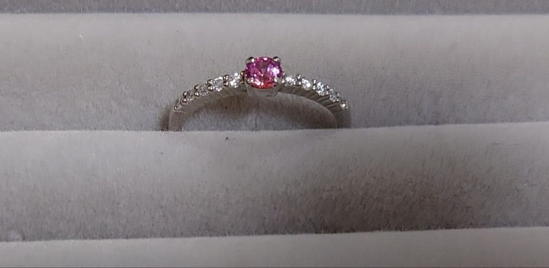 パパラチアサファイアリング　ダイヤ　プラチナ