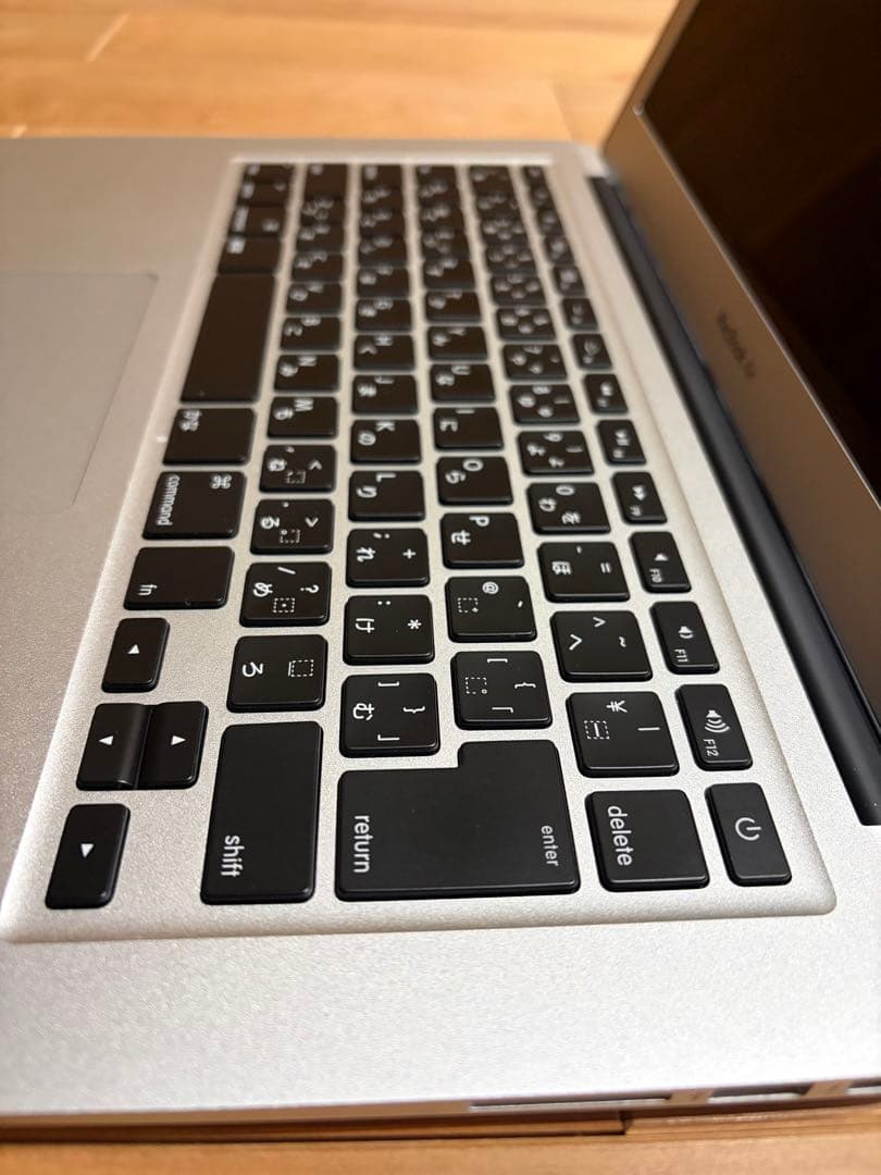 MacBook Air 13-inch 2017 256GB 初期化済み