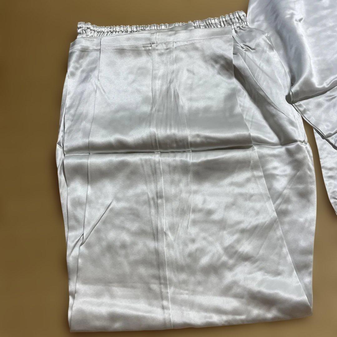 さ*ら様 ワコール　シルク　絹　パジャマ　刺繍　花柄