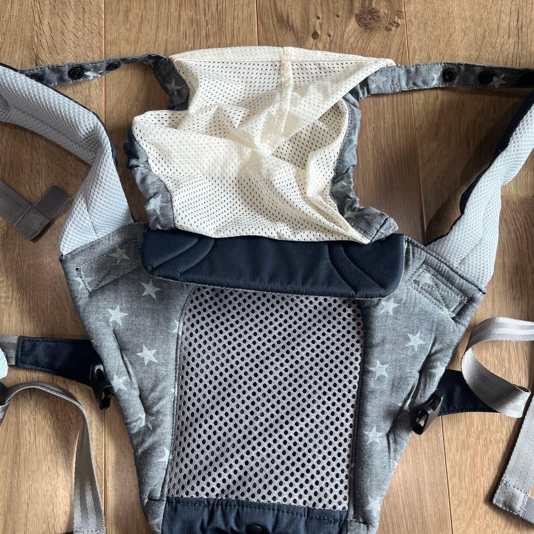 【美品】ミキハウス×ポグネー コラボ 抱っこ紐　チャコールグレーよだれカバー等付