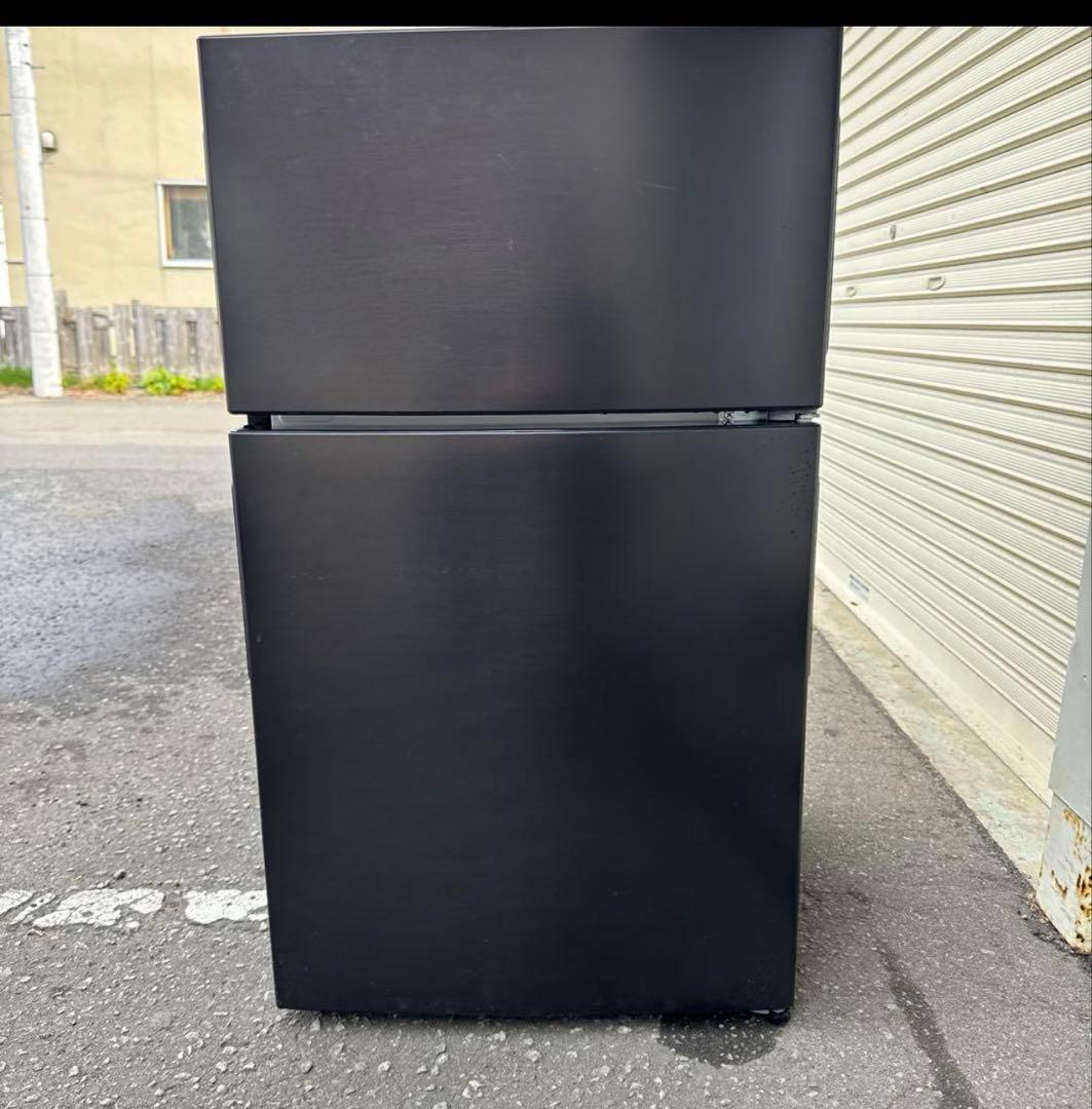 弾丸トラベルブラック冷蔵庫