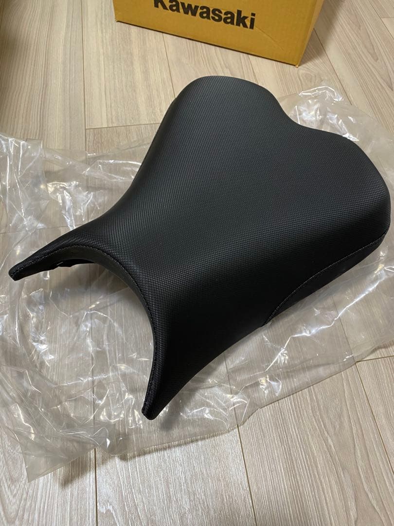 NINJA 純正ハイシート