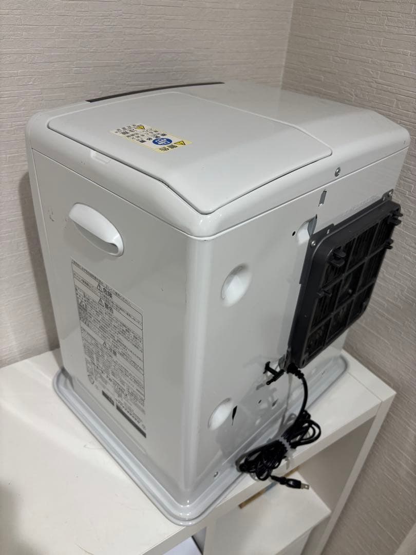 62.石油ストーブ　ダイニチ　ホワイト　ファンヒーター　14年製