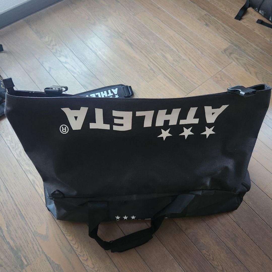 ★ATHLETA製 大容量ダッフルバッグ アスレタボストンバッグショルダーバッグ