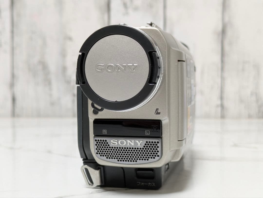 ③ SONY　DCR-TRV10　MiniDVテープ対応