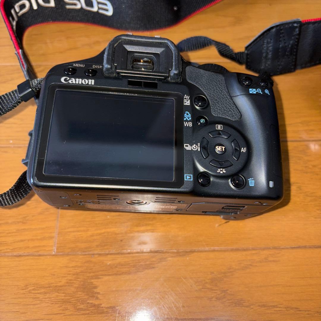 Canon デジタル一眼レフカメラ レンズ2本付き　EOS kiss X2