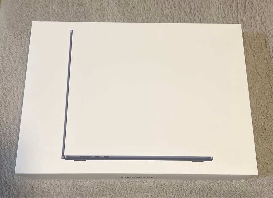 MacBook Air M3チップ搭載15インチ ミッドナイト