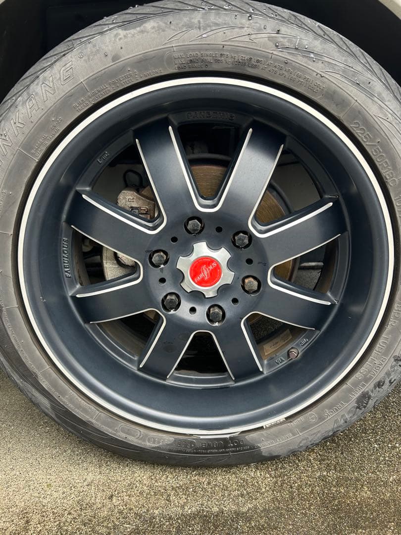 ファブレス パンデミック LM8 18インチ 4本セット ハイエース