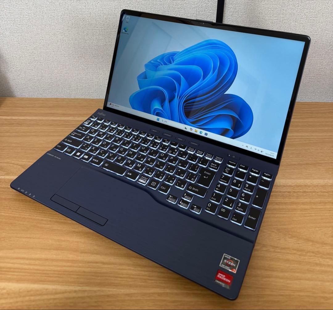 Windowsノート本体 LIFEBOOK AH Ryzen7-7730U/16GB/512GB