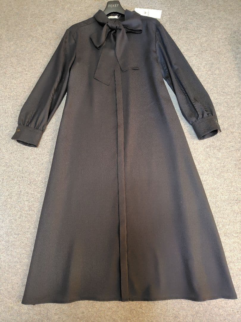 新品　AMACAアマカ　ビエラシャツワンピース38　ブラックネイビー49500円