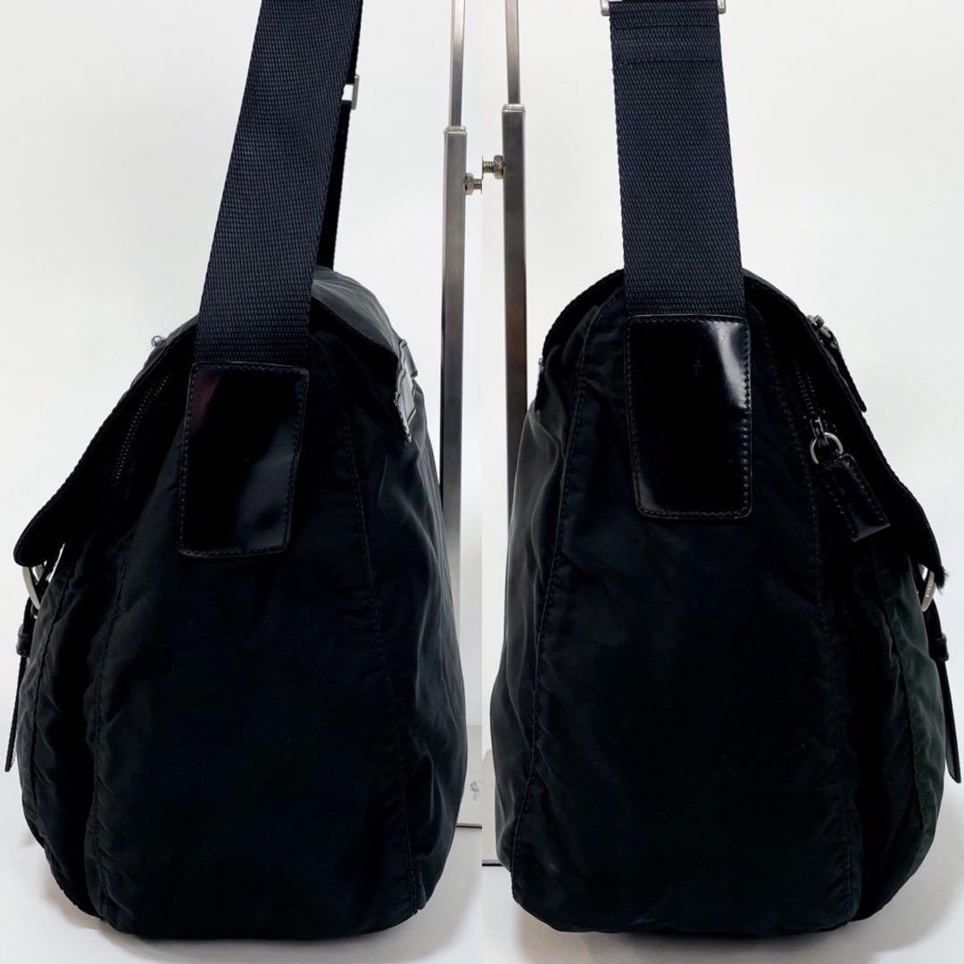 【美品・正規品】 PRADA プラダ Wポケット メッセンジャーバッグ ナイロン