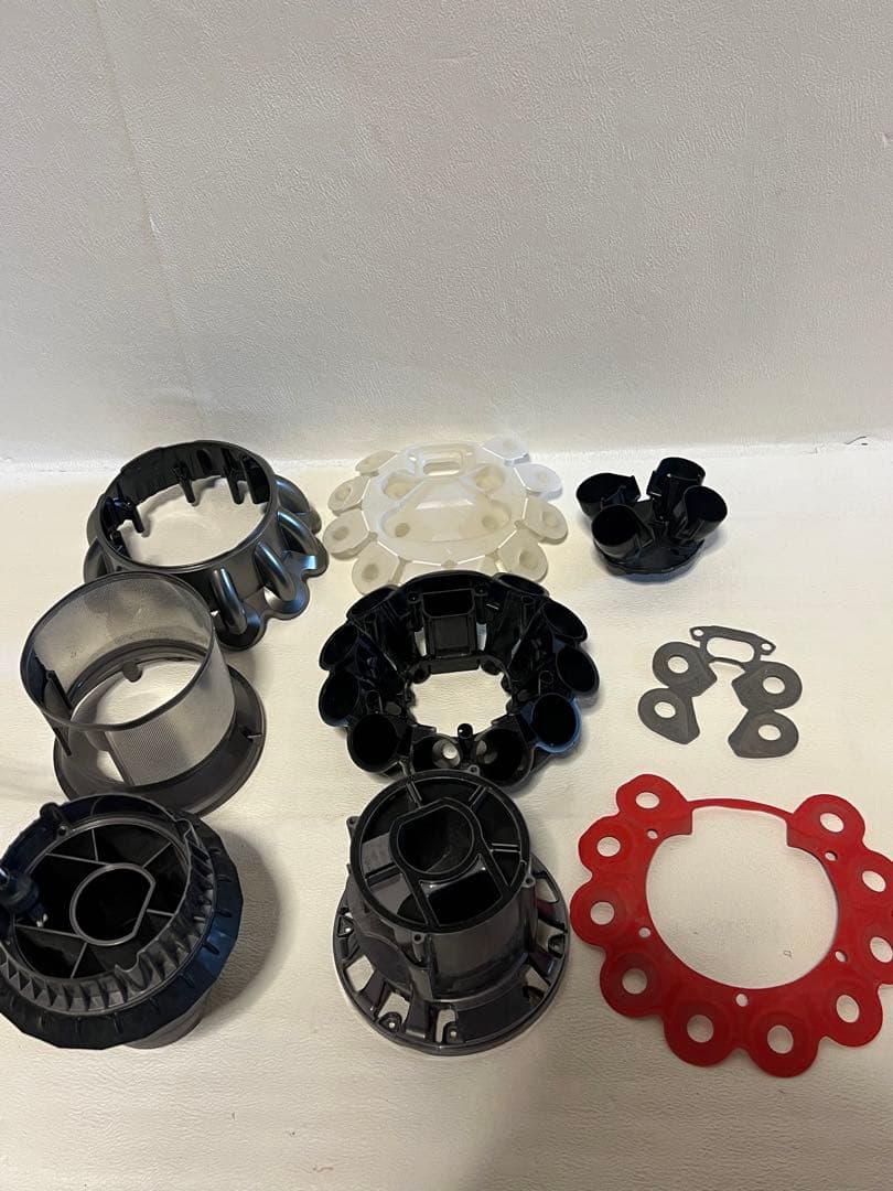 動作品ダイソンコードレス掃除機 dyson sv12 V10 1X