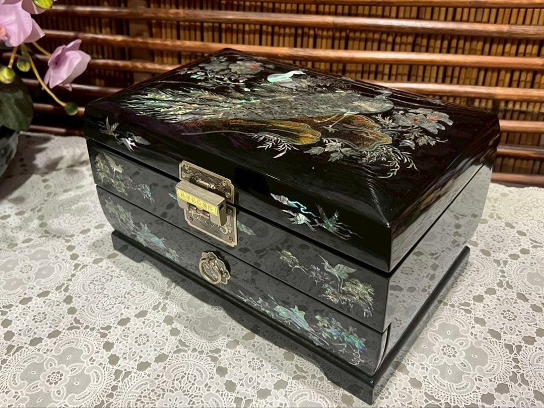 螺鈿細工 ジュエリーボックス 孔雀 花鳥 伝統的 韓国 工芸品