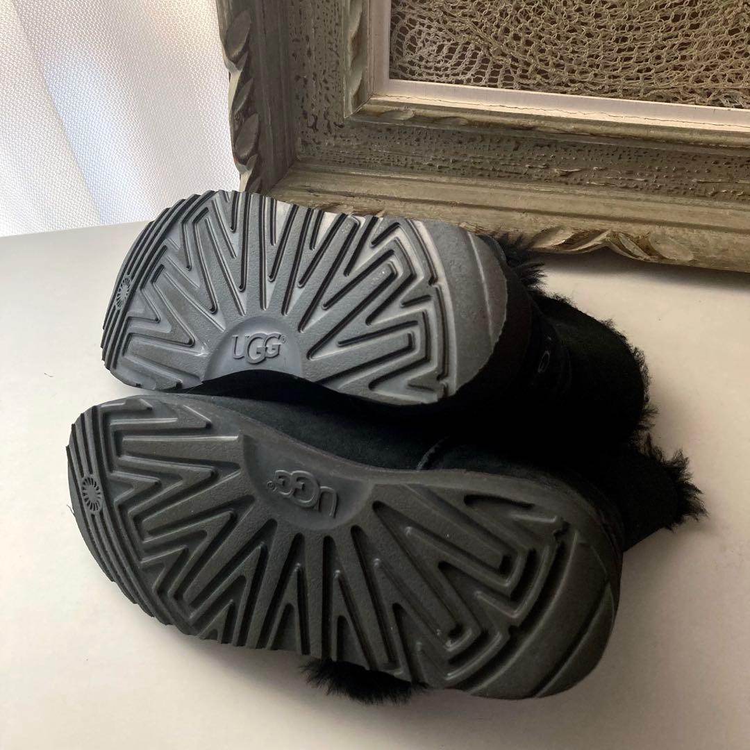 美品 UGG アグ＊クラシックカフ ミニ ムートンブーツ＊US7 24.0cm