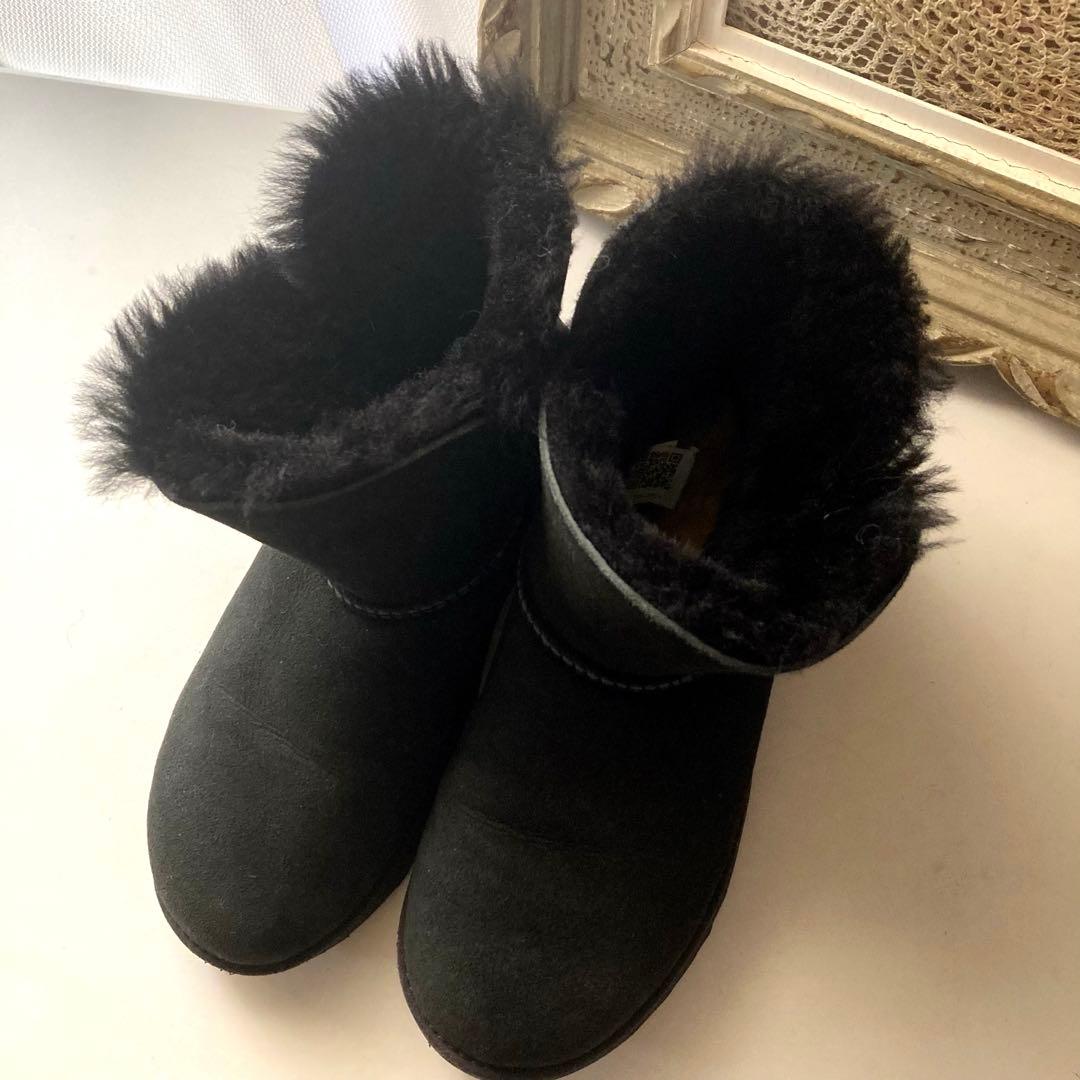 美品 UGG アグ＊クラシックカフ ミニ ムートンブーツ＊US7 24.0cm