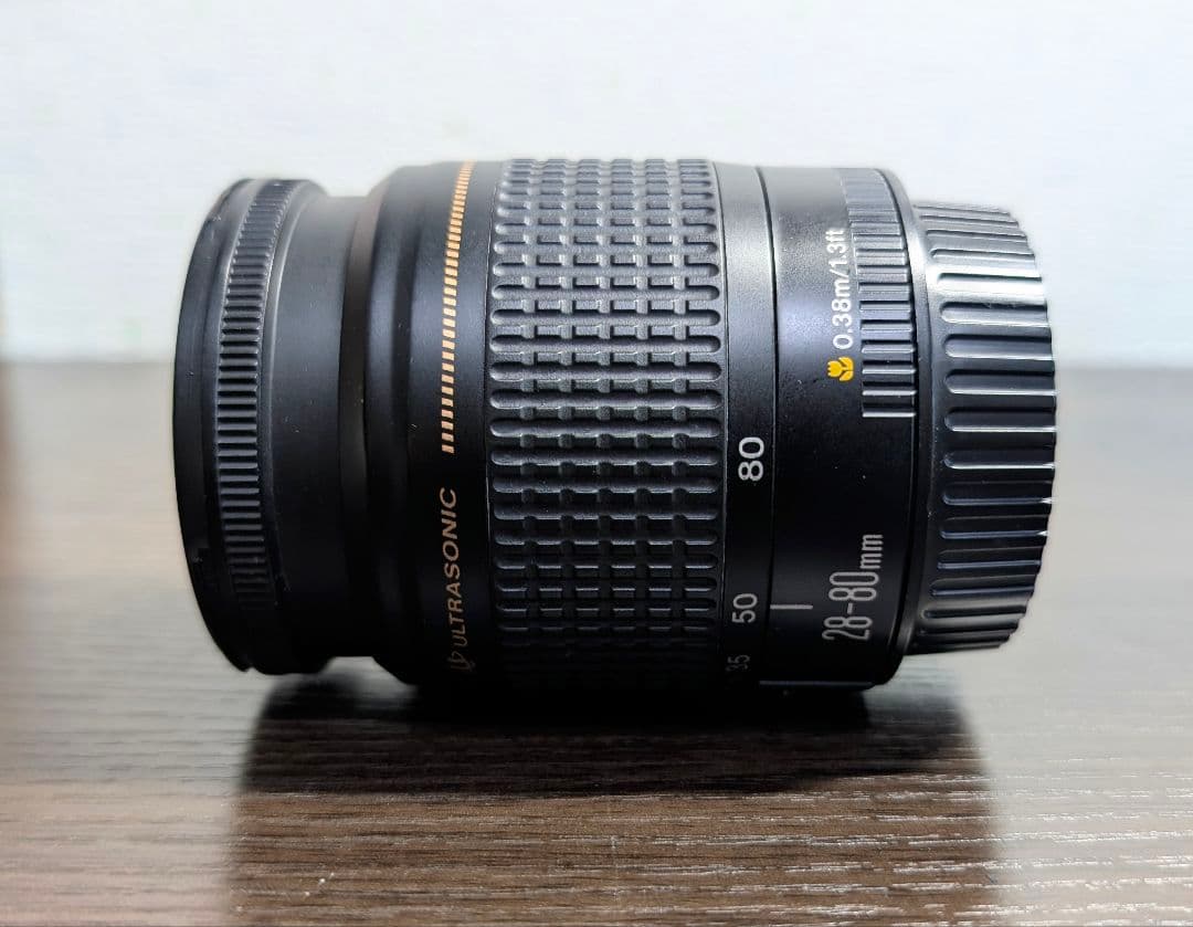 ☆良品 Canon EOS Kiss X4 デジタル一眼レフ ズームレンズキット