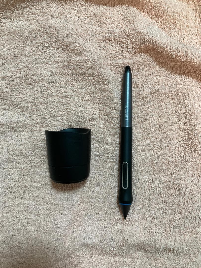 【ホチキス】wacom CINTIQ 13HD ケーブルのみ