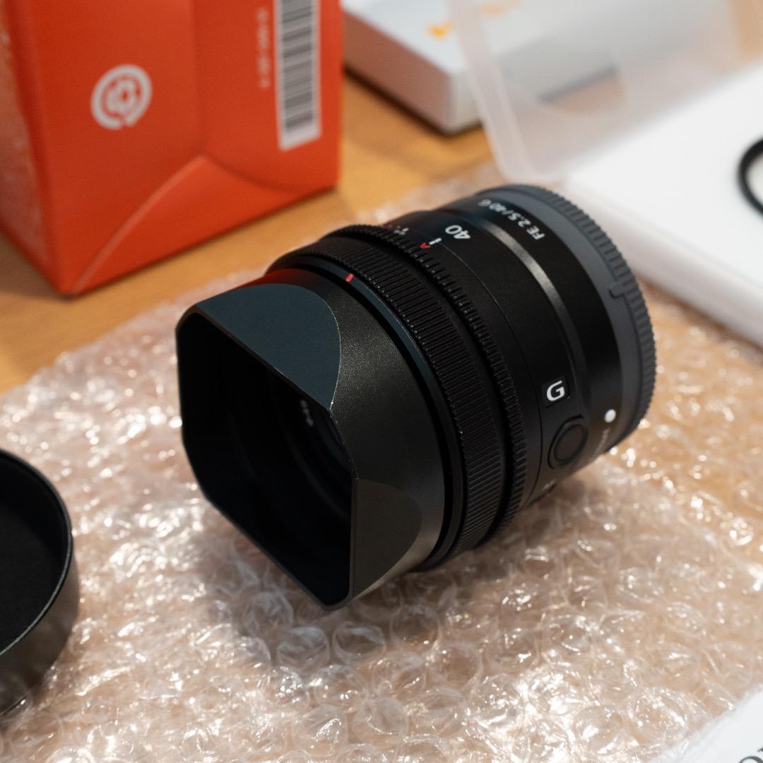【美品】SONY FE 40mm F2.5 Gレンズフード ブラックミストセット