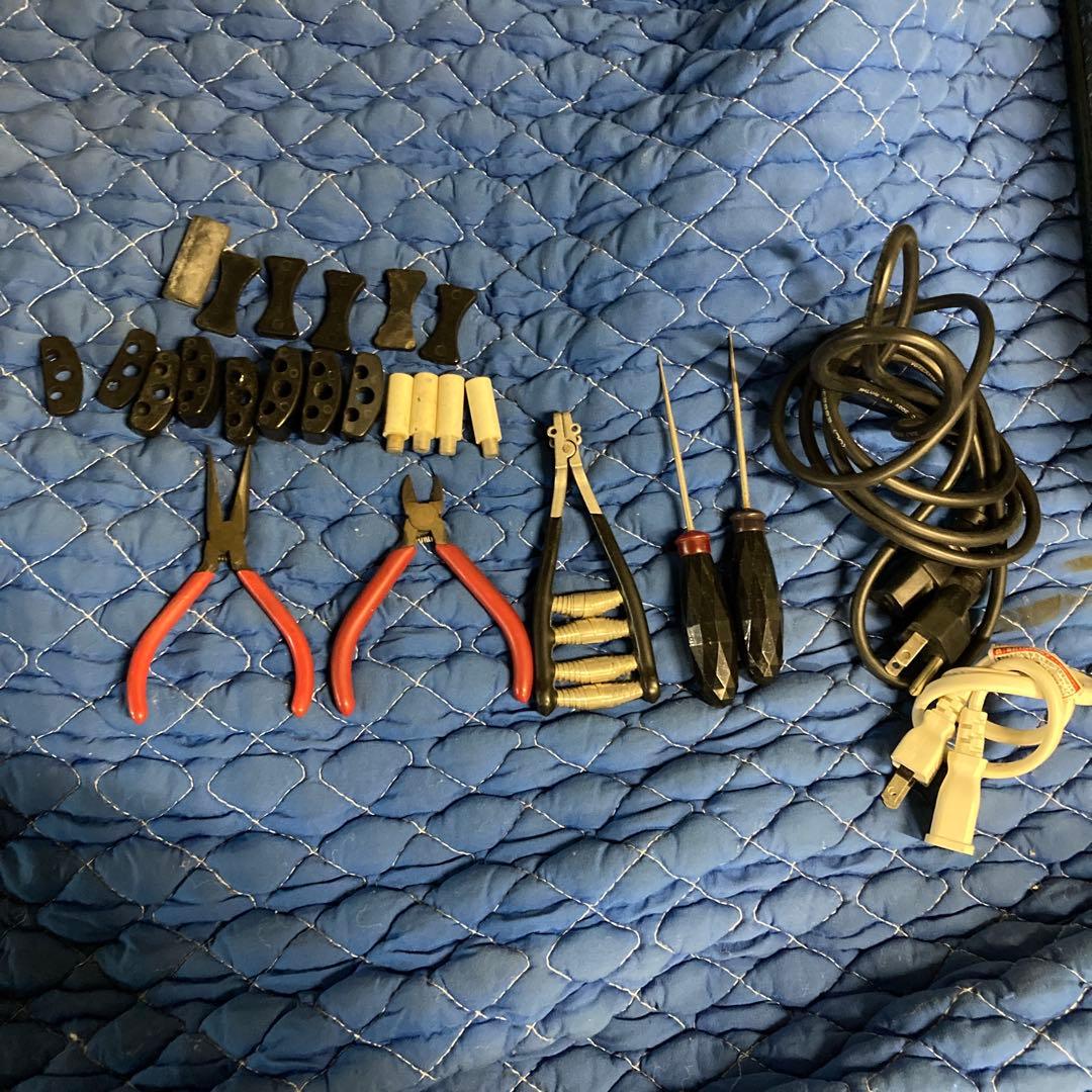 【送料込み】中古　工具類付き　アプローチ製　テニス　ガット張り機