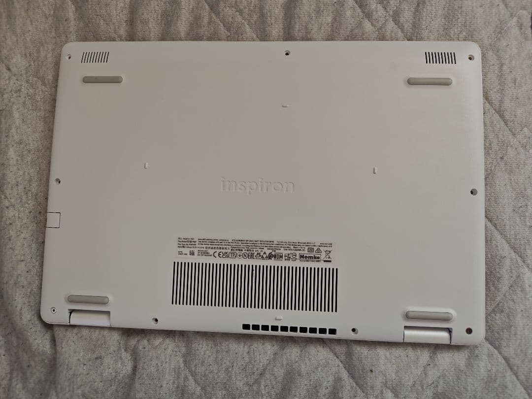 Dell Inspiron 3501 訳あり