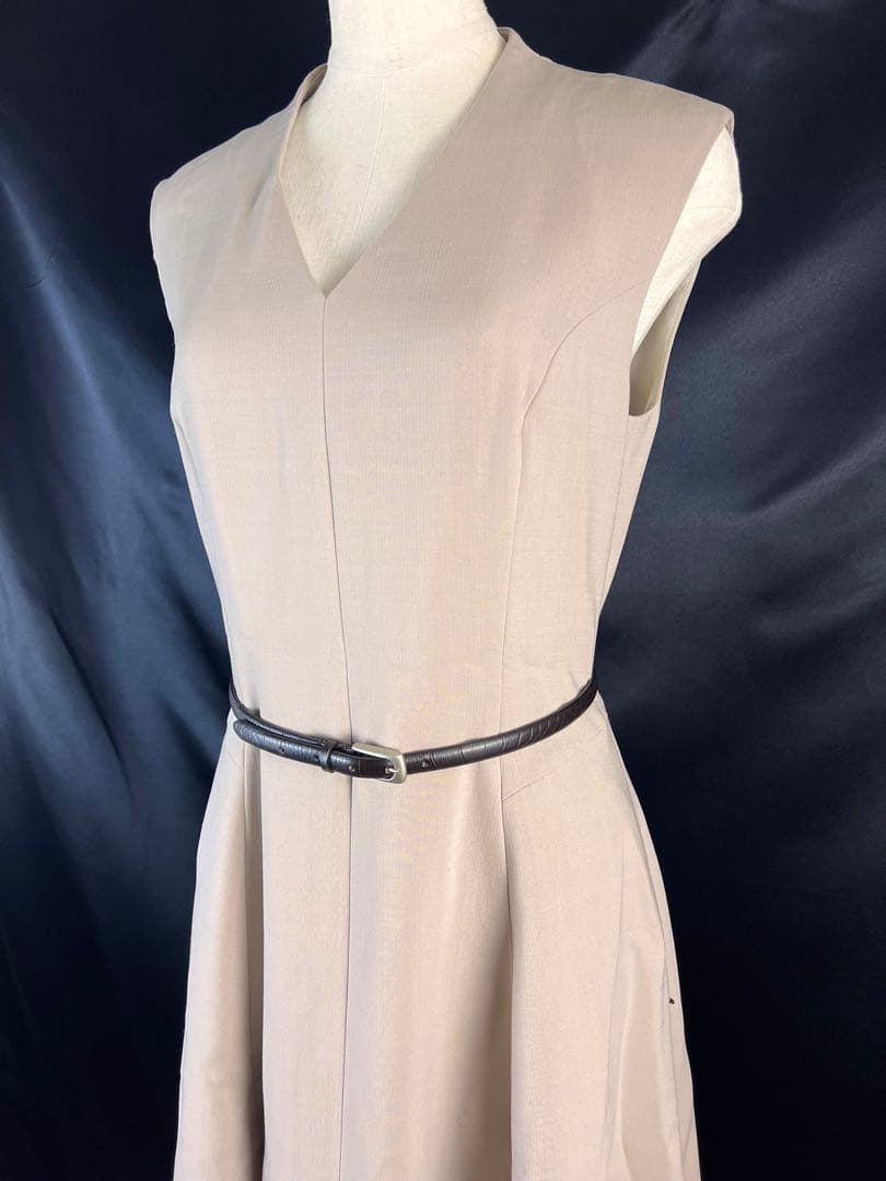 『未使用品』FOXEY フォクシー　ノースリーブ　ワンピース　レザーベルト付き