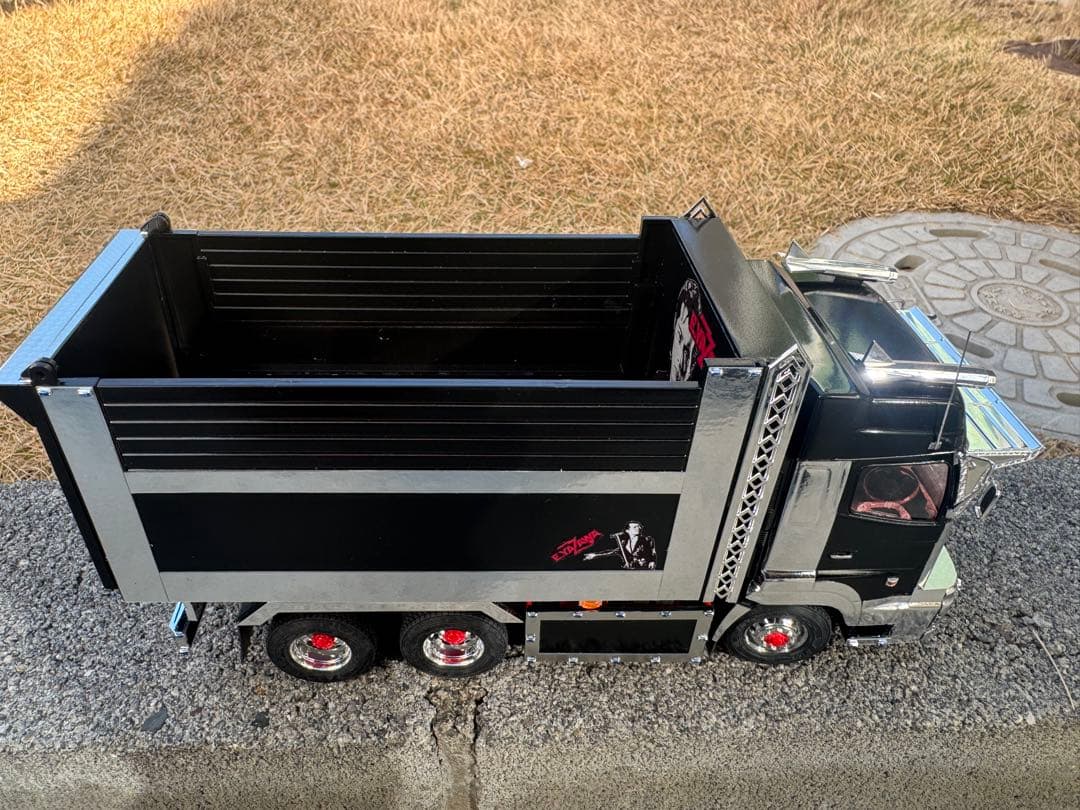 信*郎様 値下げ　アオシマ 1/32 深箱ダンプ改17プロフィア　YAZAWA仕