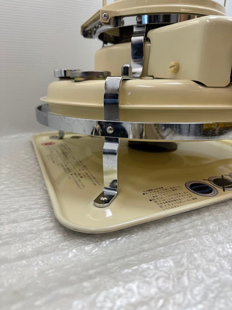 3*8様 Aladdin 石油ストーブ クリーム色