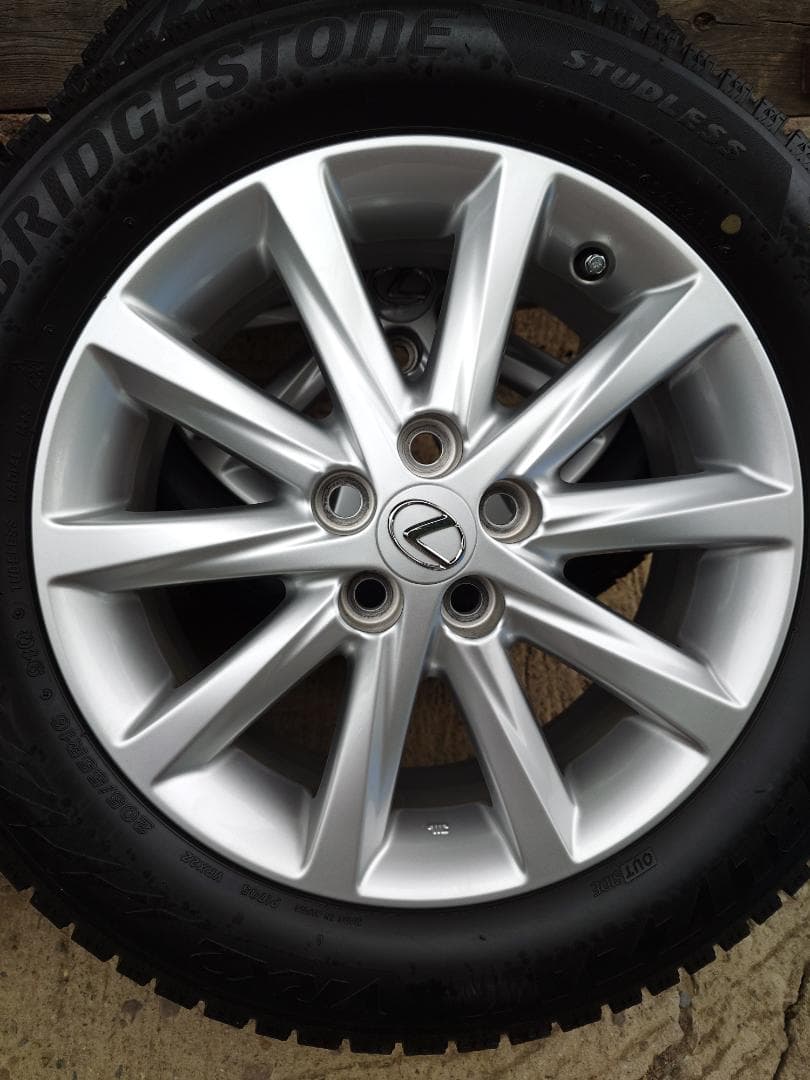 レクサスCT200h純正16インチ、タイヤホイールセット205/55R16