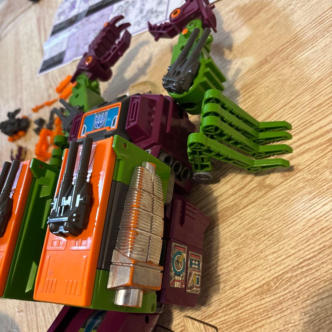 ゆ*ゆ様 タカラ トランスフォーマー デストロン D-93 恐怖大帝 メガザラッ