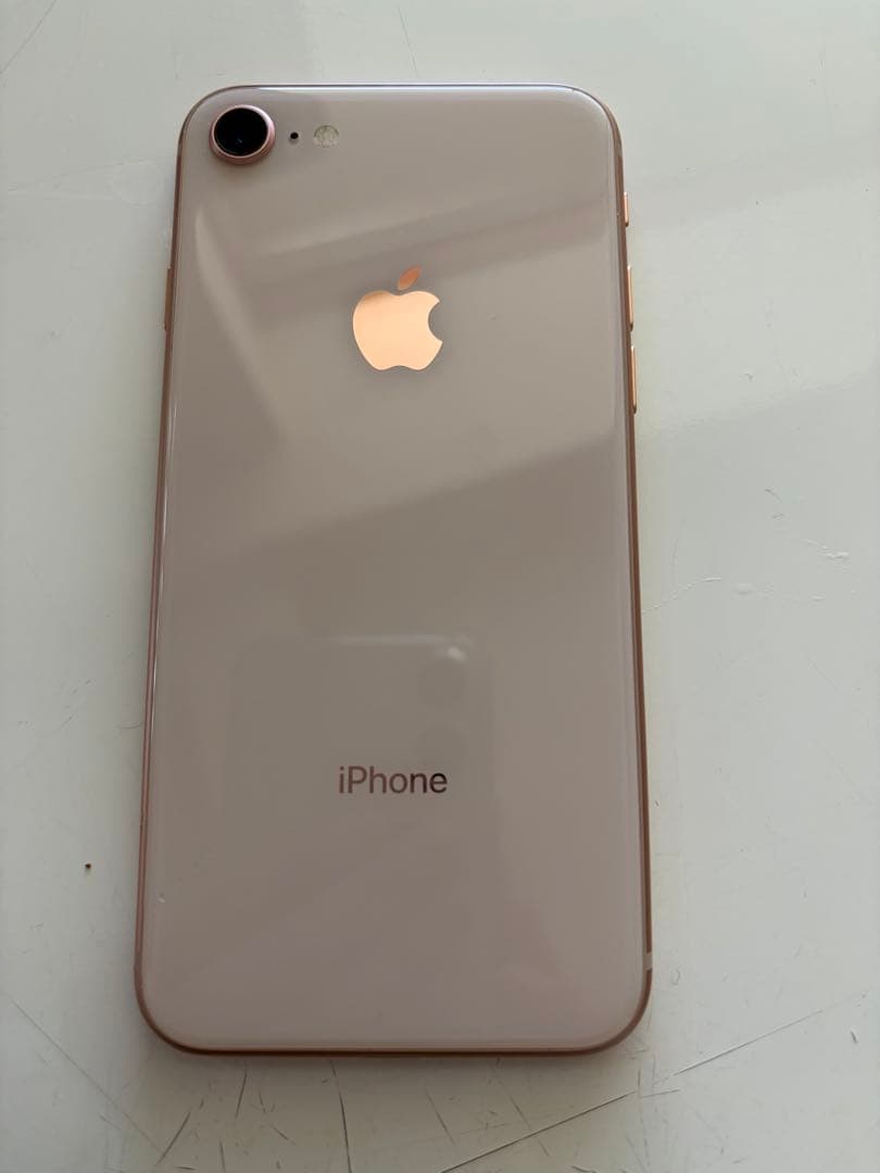 Apple iPhone 8 64GB ゴールド