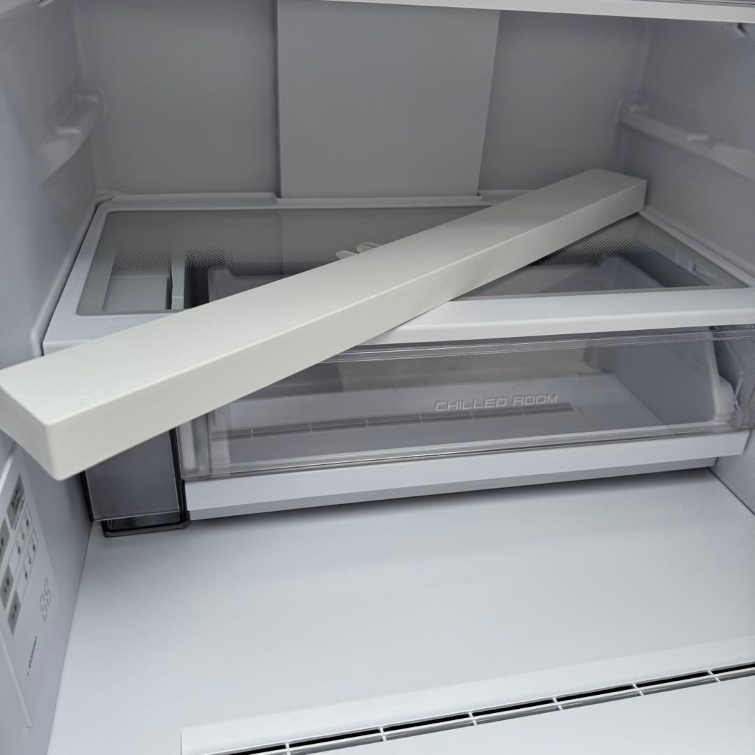 250⭐️2024年製美品★パナソニック　冷蔵庫　大型　3ドア　自動製氷