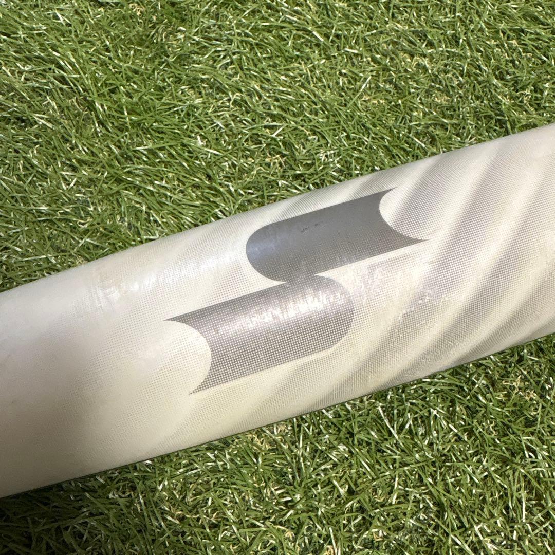 SSKエスエスケー MM18 84cm 限定カラー　ホワイト(バットケース付)