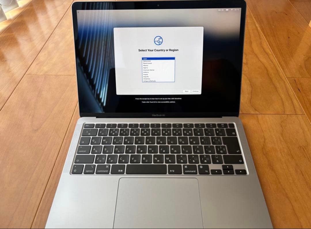 【美品】Apple MacBook Air M1 (2020)