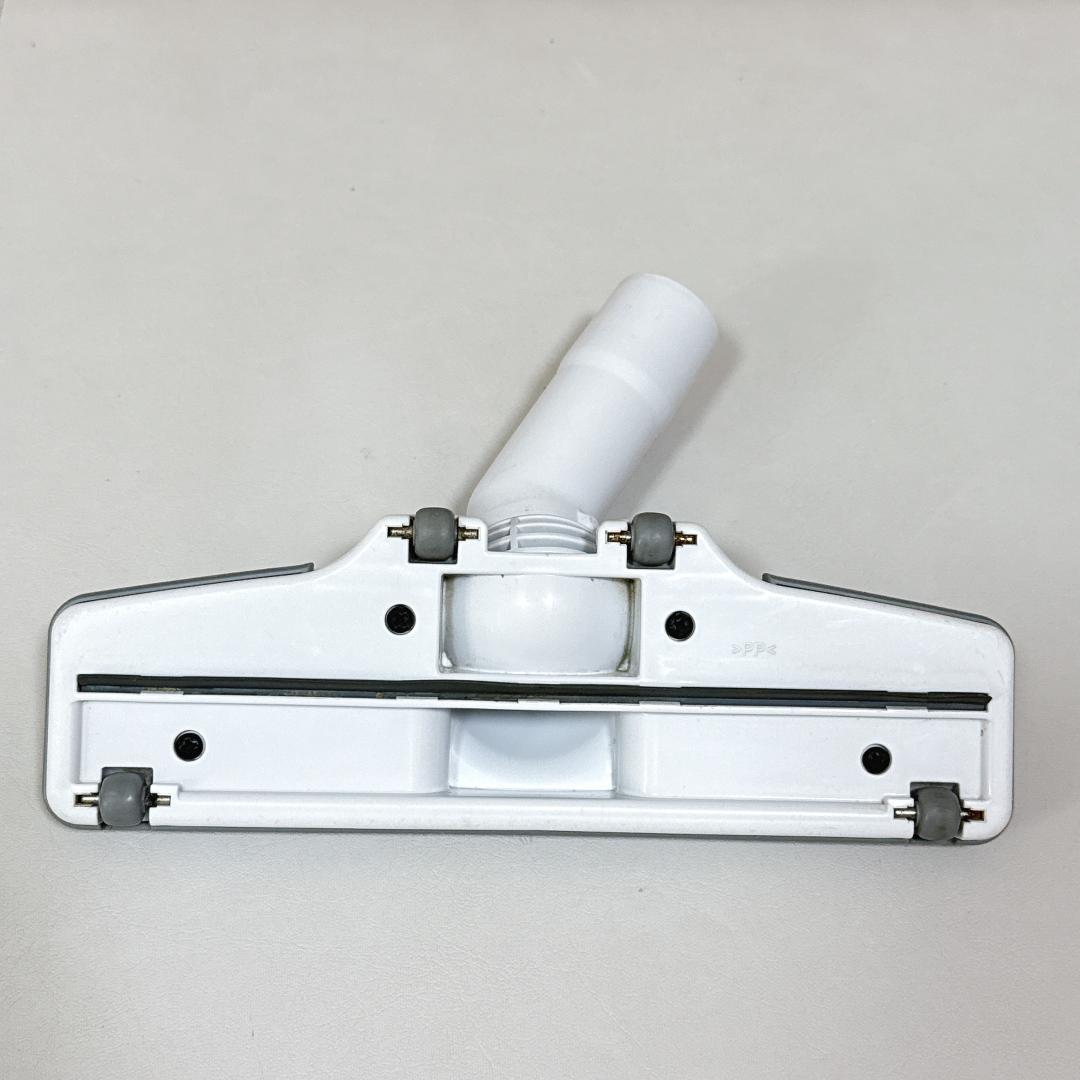 【美品】マキタ コードレス掃除機 バッテリ充電器付　CL108FDSHW