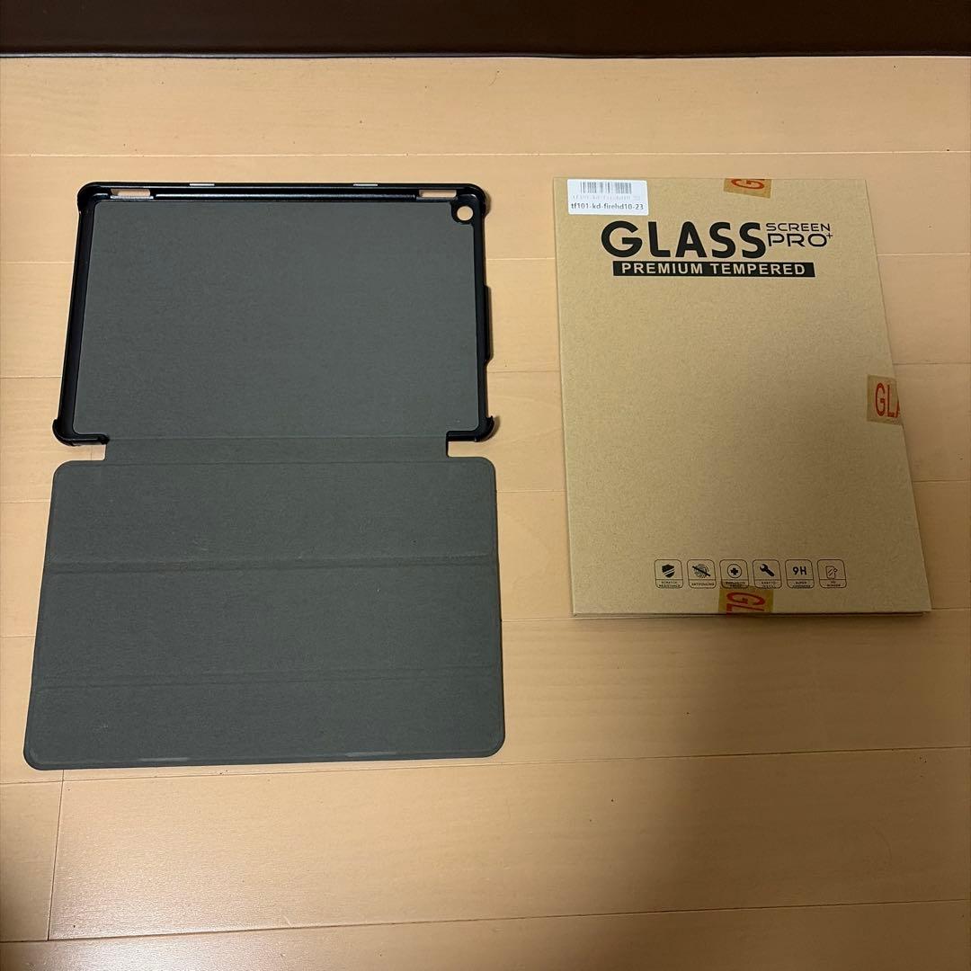 fireHD10キーボード　ケース付きタブレット 強化ガラス付き