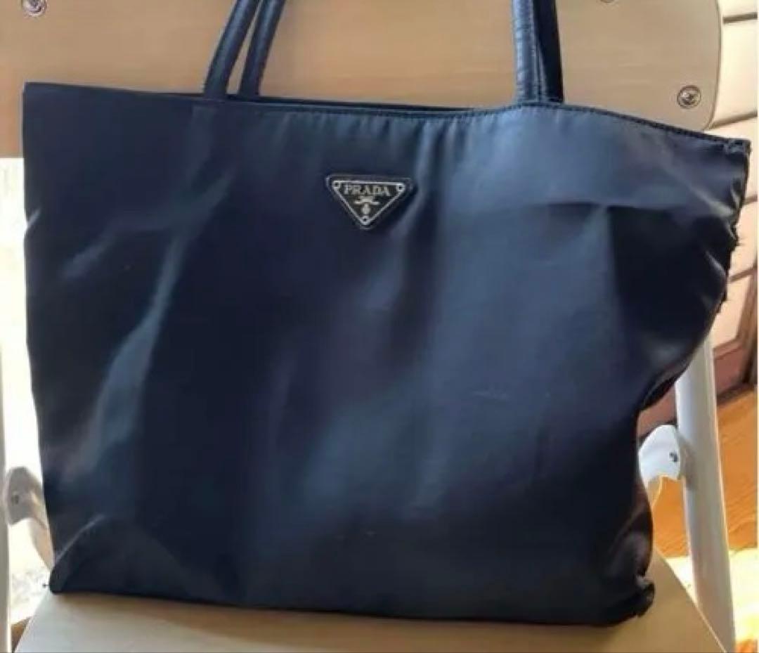 PRADA トートバッグ