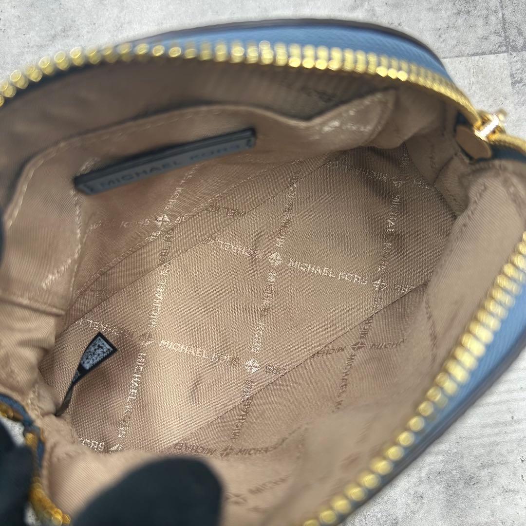 ✨極美品✨マイケルコース　ポーチ　ジップカードケース　ケース　シグネチャー