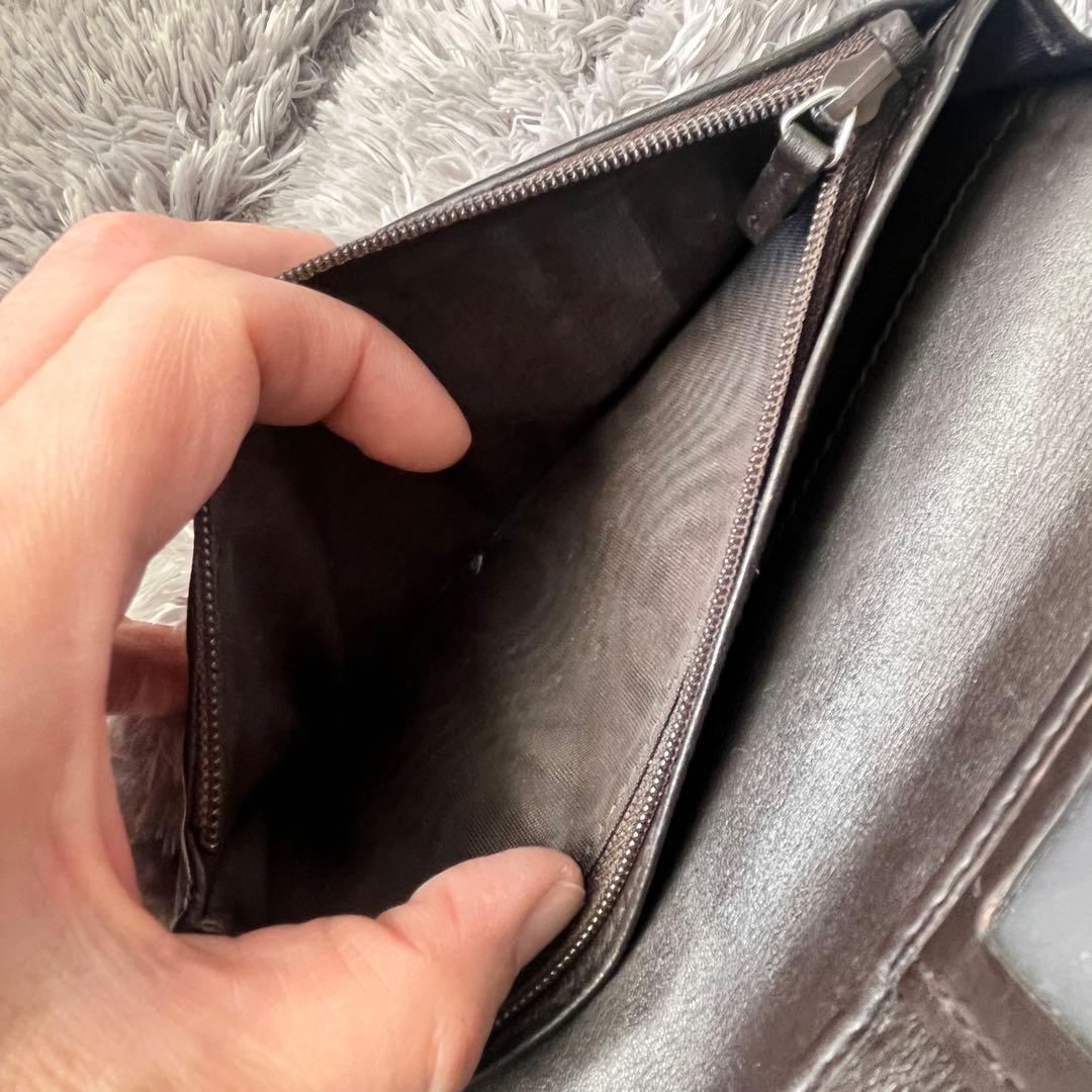 美品✨GUCCI マイクロシマ　折り財布　軽量　ダークブラウン　メンズ