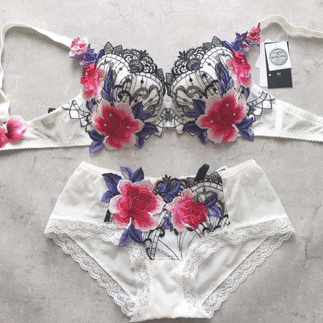 ワコール サルート ブラジャー　ショーツ　D70 M