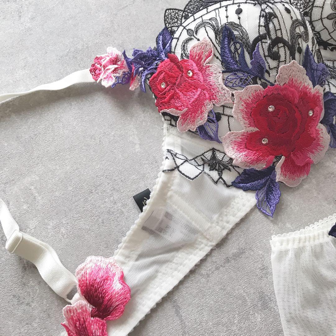 ワコール サルート ブラジャー　ショーツ　D70 M