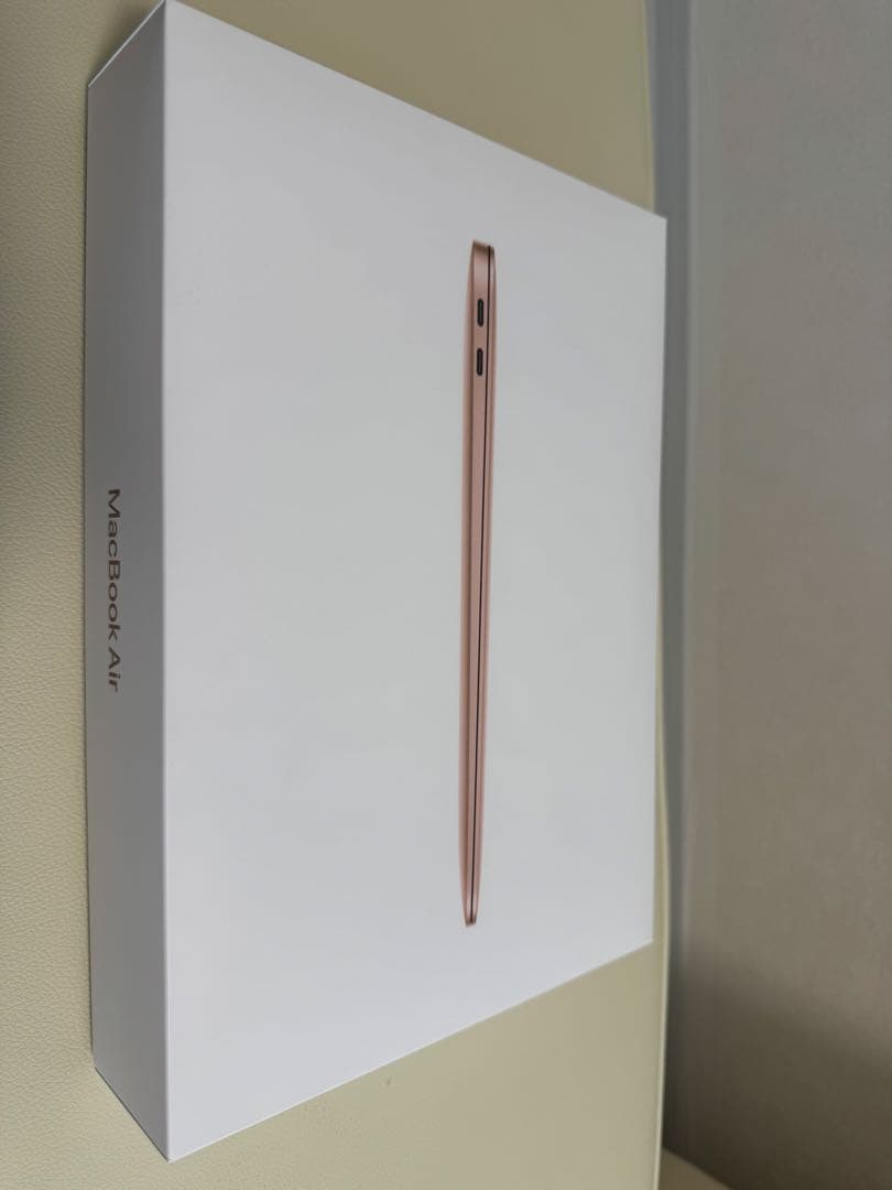 【美品】MacBook Air 2020 M1/16GB/256GB