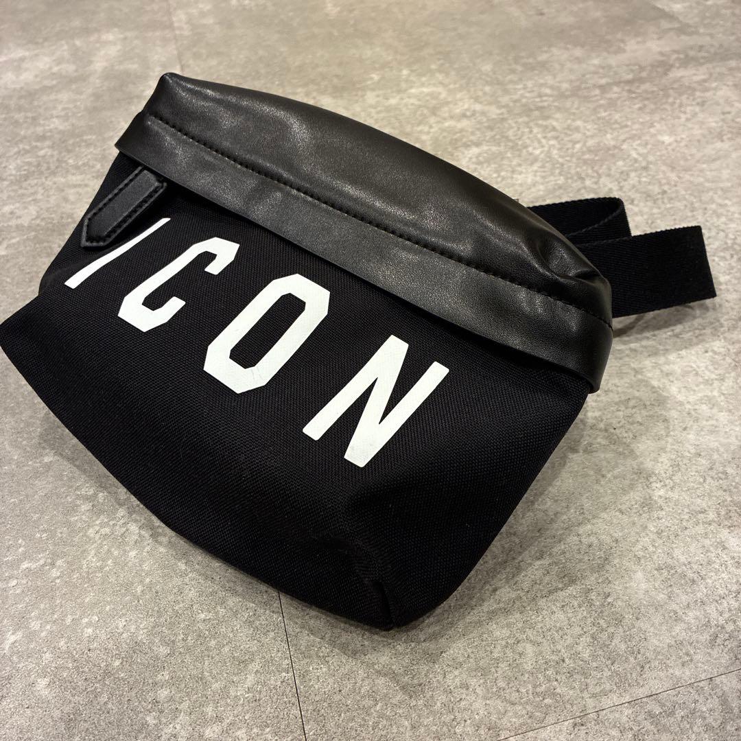 新品　DSQUARED2 アイコン ボディバッグ 牛革　レザー