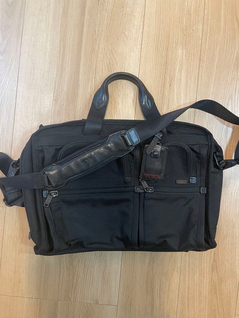 TUMI ブラック ビジネスバッグ 26109DH